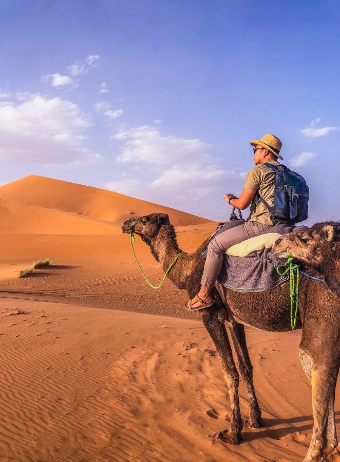 Отель Merzouga Traditional Tents With Heating Экстерьер фото